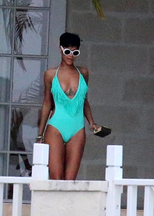 8-rihanna