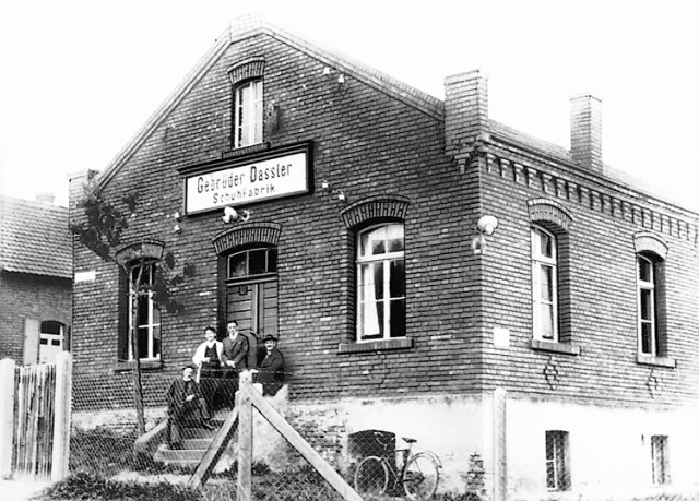 Schuhfabrik 1927, bereitgestellt von Puma