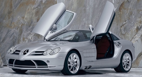 Mercedes-Benz-SLR-McLaren