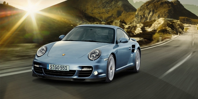 Porsche-911-Turbo-S_1-rihanna
