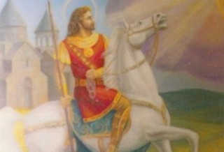 Սուրբ Սարգսի օրը երիտասարդները դիմում են սրբին, որ իրենց աղոթքները հասցնի առ Աստված, իսկ տոնին նախորդող գիշերը աղի բլիթ են ուտում