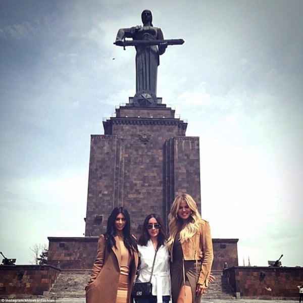 2766CBFB00000578-3031991-Girl_power_Khloe_shared_a_photo_from_the_Mother_Armenia_statue_i-a-1_1428595587019