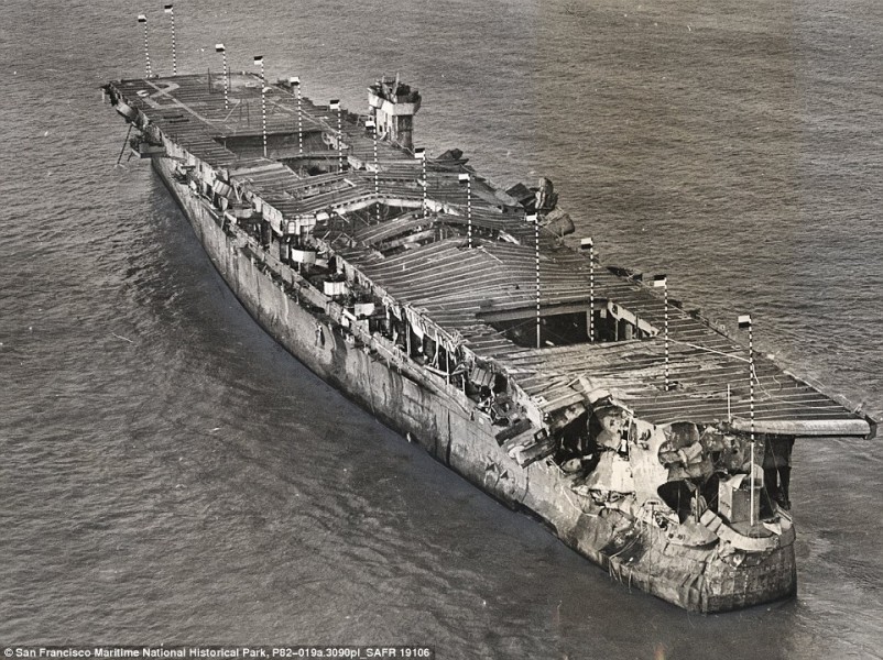 27AC4DE900000578-3043865-Tough_The_veteran_ship_pictured_in_1951_even_survived_an_atomic_-a-16_1429302083453