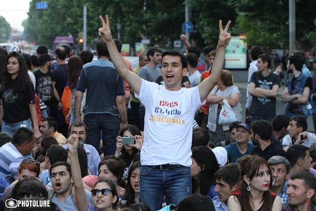 26/06/2015. YEREVAN, ARMENIA. On the 4th day of protest action against electricity price increase protesters succeeded to close Mashtots Avenue (Main Avenue) for an hour