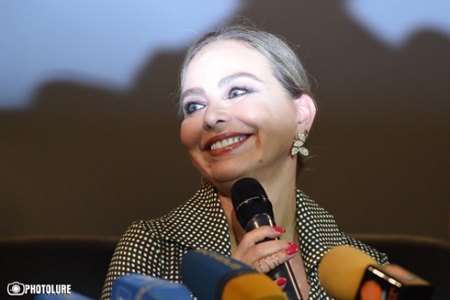 Meeting with famous actress Ornella Muti in frames of the 12th Golden Apricot Yerevan International Film Festival took place at Moscow Cinema