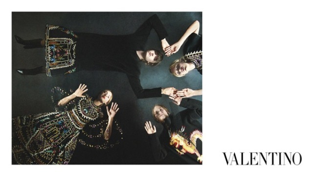 Valentino-Fall-2015-Ad-Campaign08-800x1444