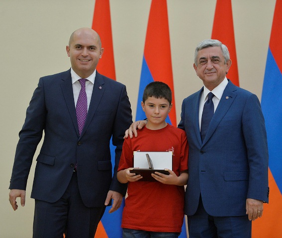 Serj Sargsyan (10)