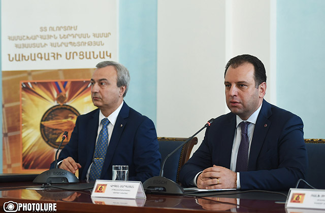 Vigen Sargsyan, Ralph Yirikian and Hovik Musaelyan gave a press conference dedicated to the Presidential Award