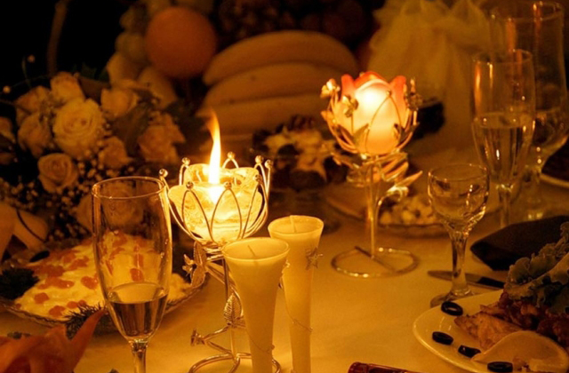 new-year-table-16_640x441