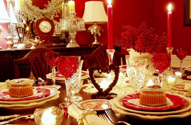 new-year-table-3_640x492