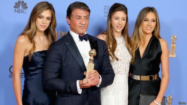 160111032001_golden_globe_actor_sylvester_stallone__with_his_daughters_624x351_getty