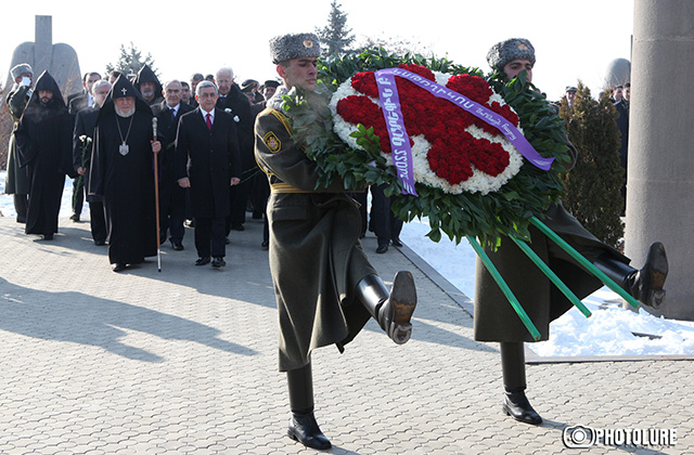 An event dedicated to the RA Army's 24th anniversary took place at Yerablur Military Pantheon