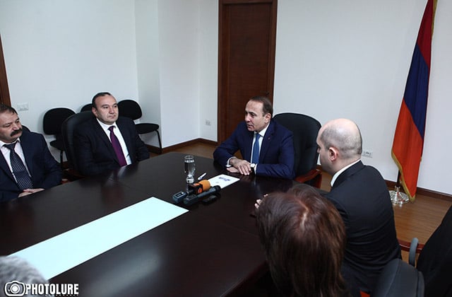 RA PM Hovik Abrahamyan presents the new Minsiter of Education and Science Levon Mkrtchyan