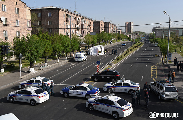 A passenger bus has exploded in Halabyan street of Yerevan, one passenger died and six were injured in Yerevan, Armenia