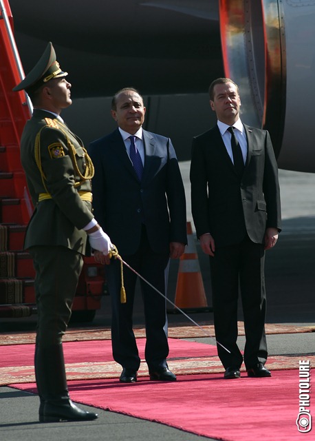 RA Prime Minister Hovik Abrahamyan welcomed Russian Prime Minister Dmitry Medvedev at 'Zvartnots' airport