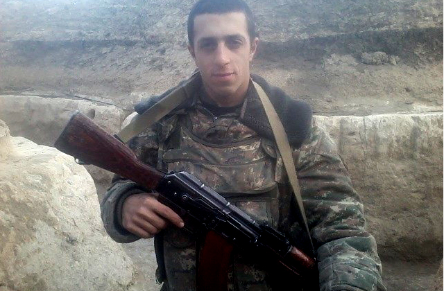 Sargis Sahakyan (22)