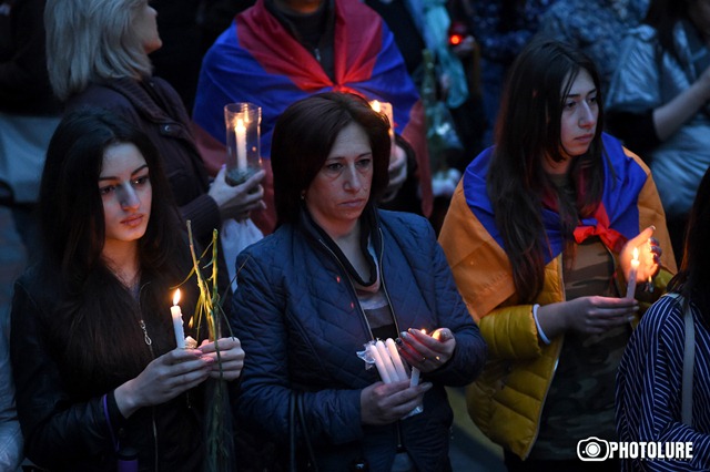 A march of silence in memory of killed soldiers on the border of recent days began from Shahumyan Square