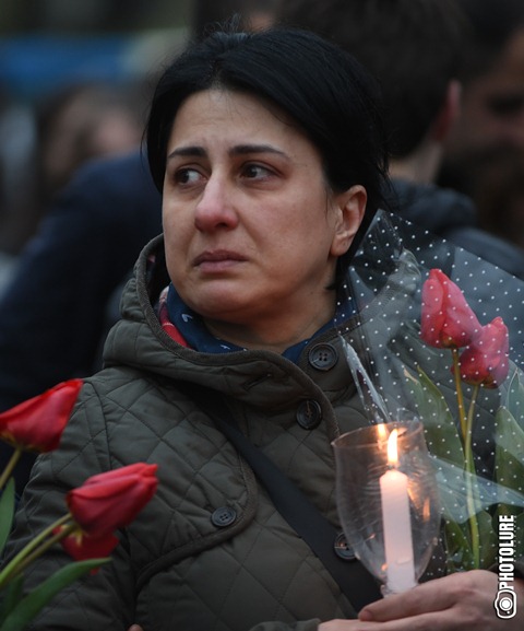 A march of silence in memory of killed soldiers on the border of recent days began from Shahumyan Square