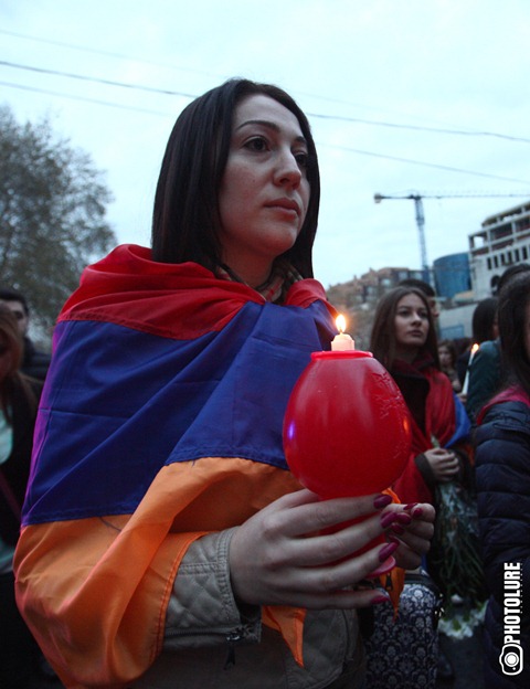 A march of silence in memory of killed soldiers on the border of recent days began from Shahumyan Square