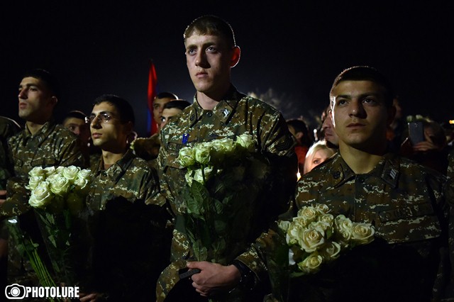 A march of silence in memory of killed soldiers on the border of recent days began from Shahumyan Square