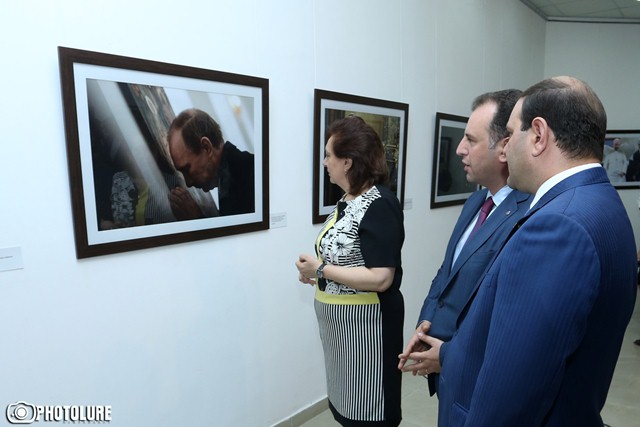 Exhibition of the RA President's personal photographer Davit Hakobyan took place at the RA Artists' Union