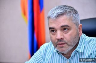 Փաշինյանն իր գլխավոր խորհրդականին արձակուրդ է ուղարկել