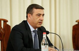 «Թող Ադրբեջանը չմտահոգվի». ԱԷԿ ղեկավարը պատասխանել է Ալիևի հայտարարություններին