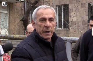 «Մոտենամ Փաշինյանին՝ ի՞նչ անեմ, պետք է կրկին «տղավարի» խոսք տա, ասի՝ «հորս արև», կանեմ, բայց գնա ու մոռանա». Փոխգնդապետ Արա Մխիթարյանի հայր