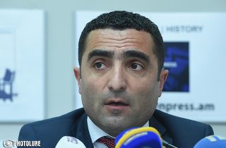 Ռոմանոս Պետրոսյանին բարձր աշխատավարձ կվճարի ՀԷՑ–ը