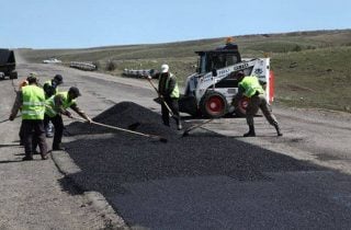 Սուբվենցիոն ծրագրերով ասֆալտապատվել է 210 կմ ճանապարհ, սալարկվել՝ 38 կմ