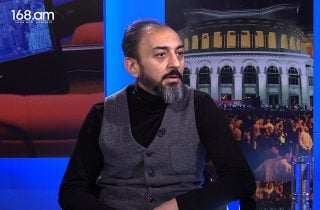 Սիրելի տեր հայրեր ջան, դուք հերթական անգամ փաստեցիք, որ իրապես Սարդարապատի հերոս քահանաների արժանի հետնորդներն եք. Վահե Բեգոյան