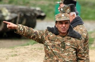 «Հիշեք նրան և Եռատոնը». Գեղամ Մանուկյանը տեսակցել է գեներալ Միքայել Արզումանյանին