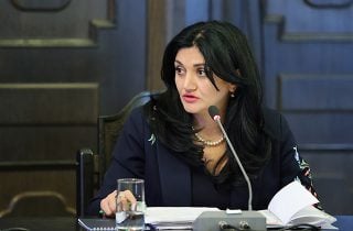 54,4 մլն դրամի բնակարան, 2015–ին նվեր ստացած բնակարան, 21 մլն եկամուտ․ ինչ է հայտարարագրել Լենա Նանուշյանը. «Ժողովուրդ»