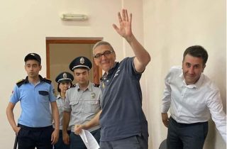Ուրբաթ օրը հուլիսի 15-ն էր։ Արմենին դուրս տարան բանտից ու էլ հետ չբերեցին…Ռուբեն Մելիքյան