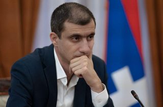 Ինչպե՞ս հասարակությունն իմացավ Կոնջորյանի կնոջ աշխատավարձի մասին․ մեկնաբանել է Մեսրոպ Առաքելյանը