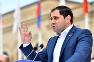 Սուրեն Պապիկյանը մոռացել է 2 տարի առաջ տված պատասխանը՝ ո՞վ է «5-րդ շարասյունից», ո՞ր գործողություններն են այս տրամաբանության մեջ, ինչո՞ւ