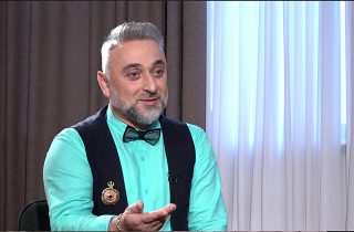 Ինձ համար նաև Եվրոպան է դավաճան, քանի որ ընդամենը գազի պատճառով մեր ձայները չեն լսվում. Ադամ Բարրո