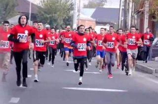 Արցախը ռմբակոծում են, սրանք՝ վազում. «Հրապարակ»