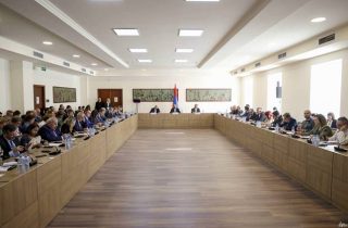 ՄԱԿ-ի առաքելության միակ արդյունքը կարող է լինել ԼՂ հայ բնակչության էթնիկ զտման փաստի արձանագրումը. Միրզոյանը՝ ՀՀ-ում հավատարմագրված դիվանագետներին