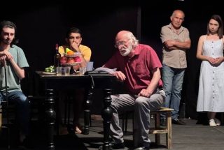 Պետք է անել հնարավորը, որ Ստեփանակերտի թատրոնը շարունակի ապրել. Հակոբ Ղազանչյան