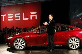 Tesla-ն Մասկին 1 տրիլիոն դոլարի բոնուս է առաջարկում