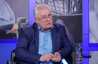 «Հիմա ի՞նչ, Հայաստանը զարգանալու դեպքում պետք է «քարկապ» ընկնի՞, այդպե՞ս է ստացվում». Վահագն Սահակյան «Հիմա ի՞նչ, Հայաստանը զարգանալու դեպքում պետք է «քարկապ» ընկնի՞, այդպե՞ս է ստացվում». Վահագն Սահակյան