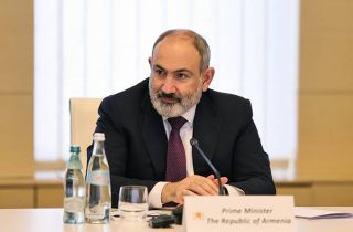 Փրայմերիզը թոզփչոցի է. Փաշինյան արդեն որոշել է, թե ով է լինելու Գյումրիի քաղաքապետի ԺՊ-ն. «Իրավունք»