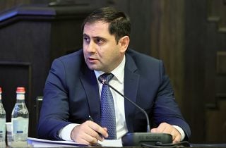 Հիմա իրավիճակը էապես փոխված է և օգոստոսի 8-ից հետո ամբողջությամբ է մթնոլորտը փոխվել․ Սուրեն Պապիկյան