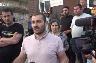 Մեր ոստիկանները պահում են ժողովրդին խաբող իշխանություններին. այսպես շուտով Երևան կհասնեն