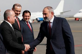 Ո՞ւմ նկատի ուներ Սուրեն Պապիկյանը, երբ ասում էր՝ ես չեմ Սև լճի տարածքում «վիճելի» դիրքի հեղինակը