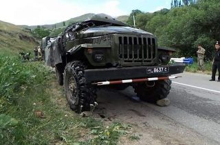 ՊՆ «Ուրալ» մակնիշի ավտոմեքենայի՝ 4 զինծառայողի մահվան ելքով վթարի գործով մեղադրանք է առաջադրվել զորամասի ևս երկու պաշտոնյայի. ՔԿ