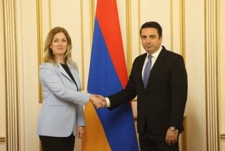 Ալեն Սիմոնյանն ու Իվանա Ժիվկովիչը քննարկել են Հայաստան-Ադրբեջան հարաբերությունների կարգավորման գործընթացը