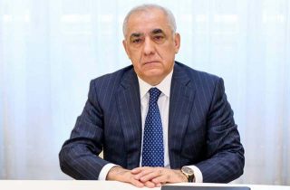 Ադրբեջանի վարչապետը պաշտոնական այցով մեկնել է Թուրքիա