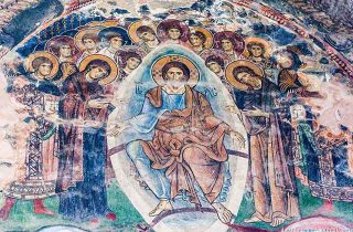 Քրիստոսի Համբարձման տոնի հաջորդ կիրակի օրը Հայ Առաքելական եկեղեցին նշում է Երկրորդ Ծաղկազարդը